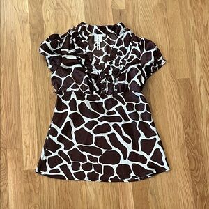 Heart Soul Brown and White Giraffe Print Blouse